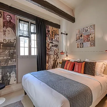 Amazing Chic Apt In Le Suquet By Guestready *